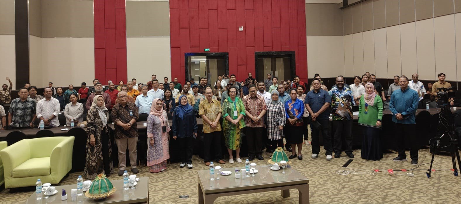 WhatsApp Image 2024-11-25 at 13.06.03 (1)